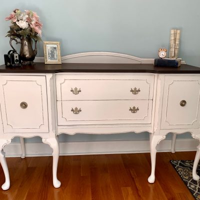 whitebuffetstaintop